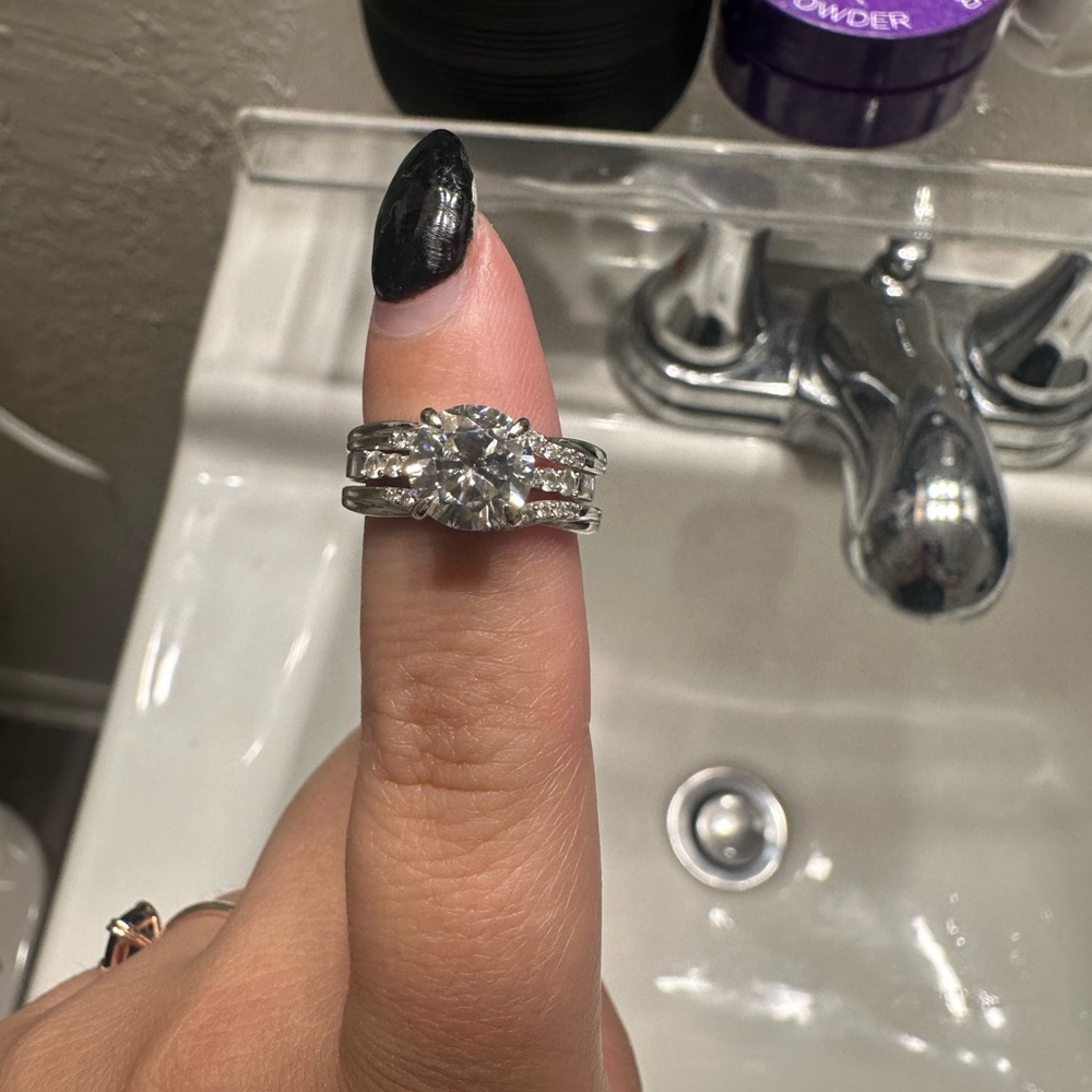 Wedding Ring Set - image 3